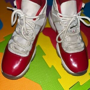 Jordan 11 Retro Cherries (2022)